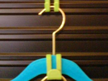 meerdere hangers onder elkaar